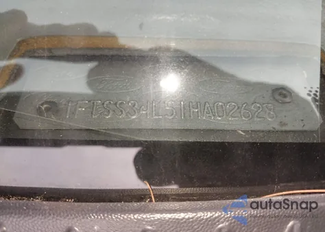 2001 Ford E-350 Super Duty Commercial/Recreational from USA, damaged, VIN 1FTSS34L51HA02628